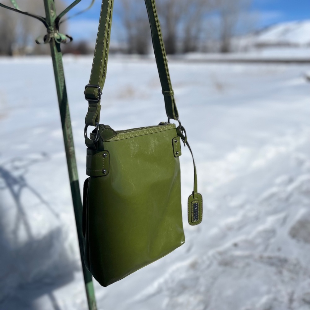 purse - Picture 3 of 8